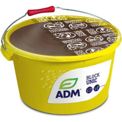 MINERÁLNÍ MELASOVANÝ LIZ BLOCK UNIC